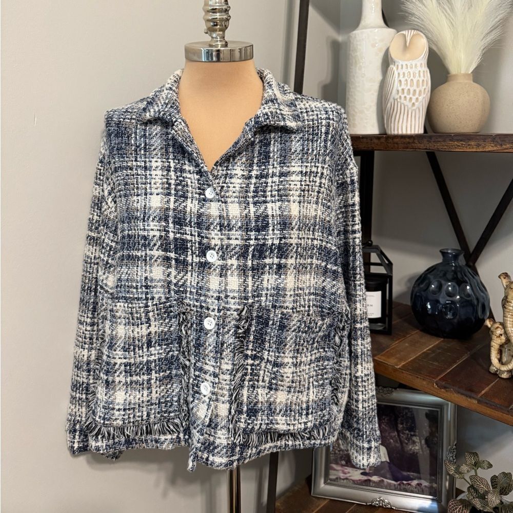 Suzy D London Gwen 21776 Shacket Jacket Women’s MED Blue Plaid Button